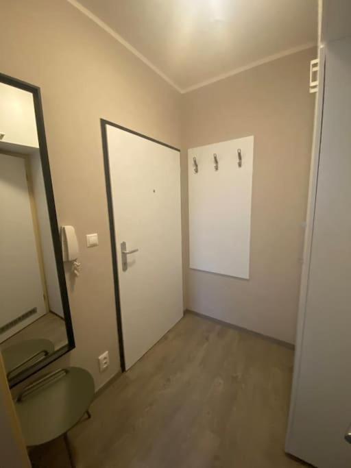 Garden Apartment Karolina Острава Екстериор снимка