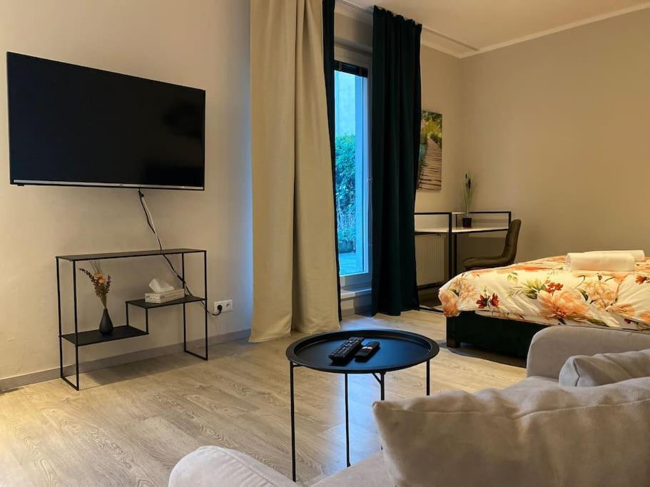 Garden Apartment Karolina Острава Екстериор снимка